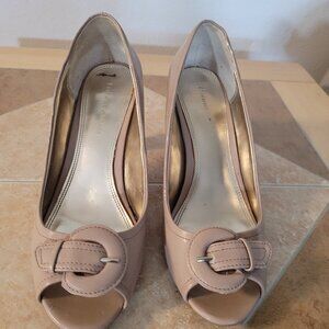 Women's Etienne Aigner Peep Toe Heels 8.5
